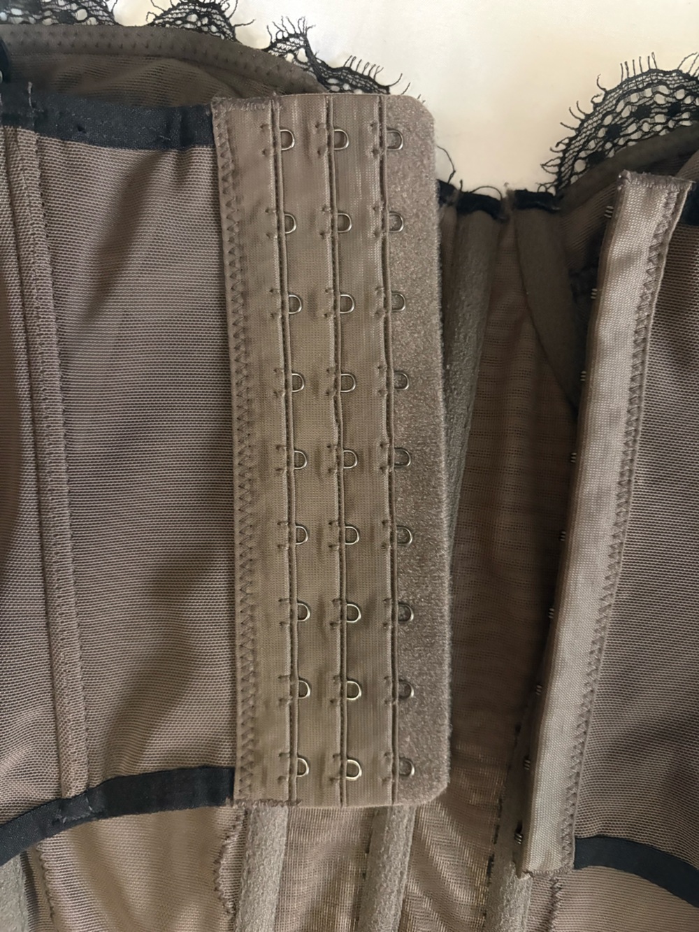 UO Out from Under size M, NWOT - Picture 11 of 15